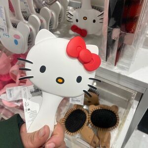 Hello Kitty White & Red Bow Hair Brush